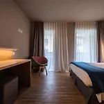 Bach Boutique 4*