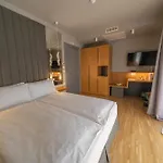 Bach Boutique 4*