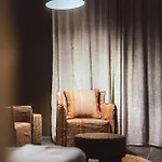 Отель Bach Boutique