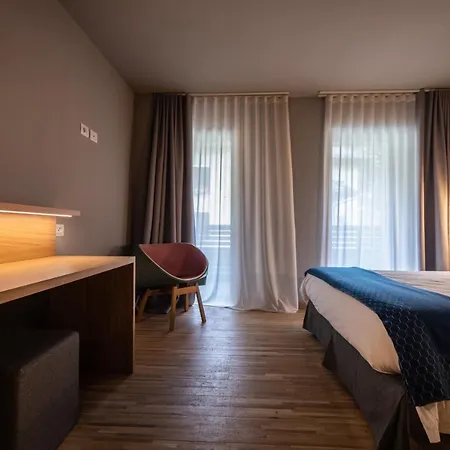 Bach Boutique 4*